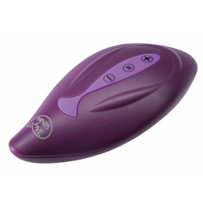 MINDS OF LOVE RIDING PILLOW - Image 7